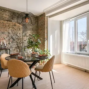 Apartment Huswell - Industrial With Terrace In, Antwerpen