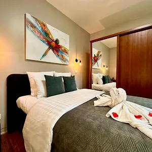 Apartment Luxury Castel, Antwerp
