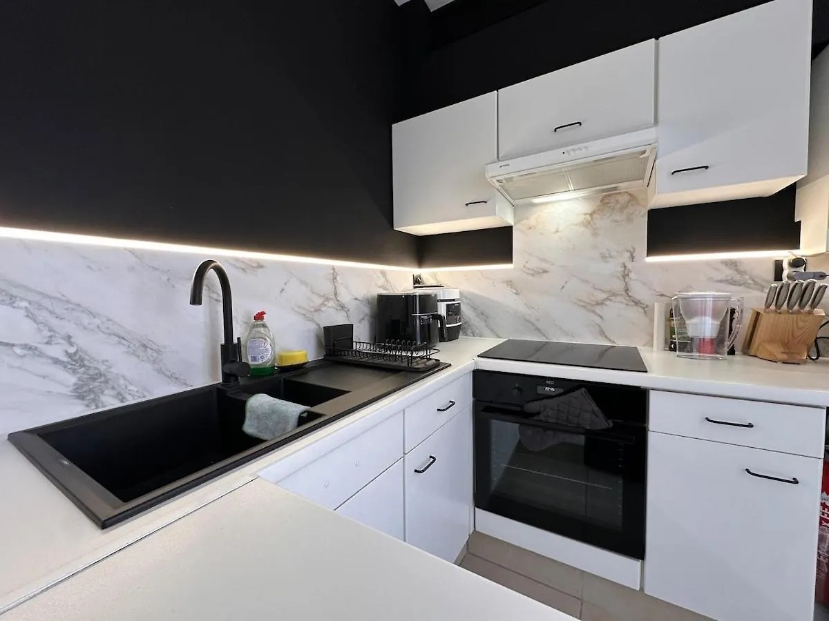 Cozy Apartment In Antverpy